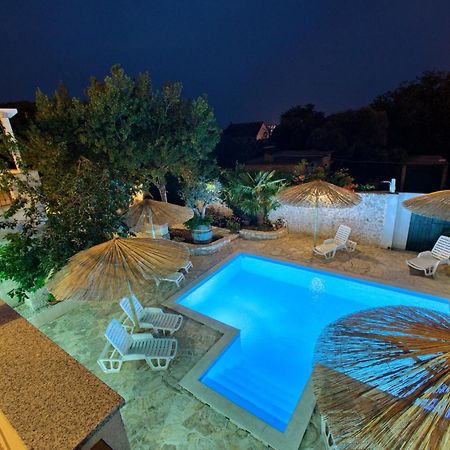 Didovi Dvori Apartment Бибине Екстериор снимка
