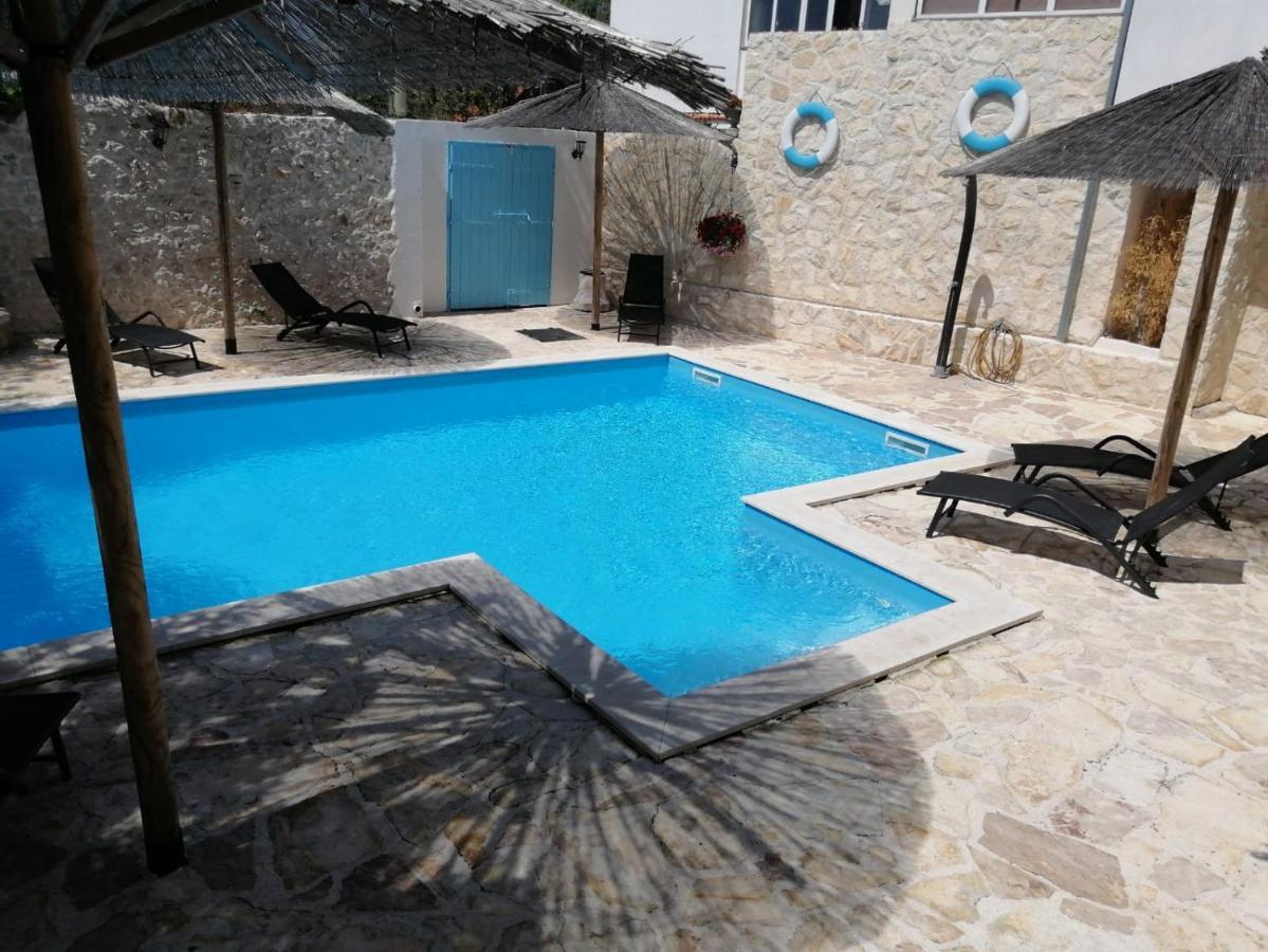Didovi Dvori Apartment Бибине Екстериор снимка